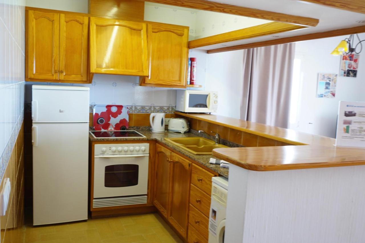 Apartamentos Punta Prima Beach Εξωτερικό φωτογραφία