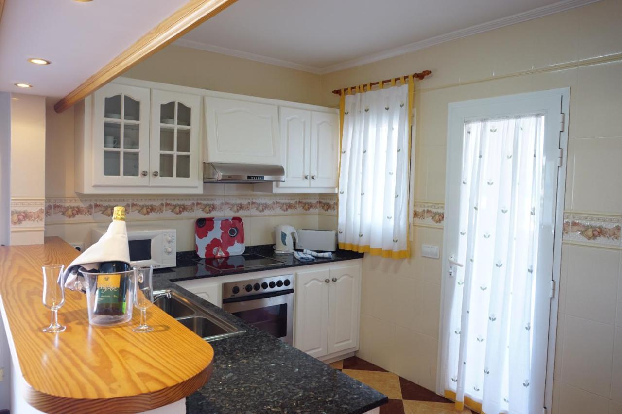 Apartamentos Punta Prima Beach Εξωτερικό φωτογραφία